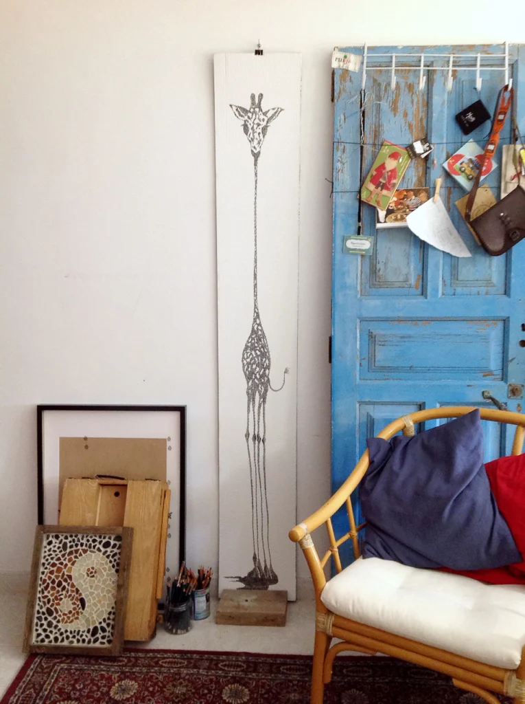 A 1.8-metre-high giraffe calligram in the studio